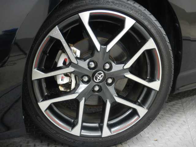 トヨタ プリウスＰＨＶ １．８ Ｓ ＧＲ スポーツ R3年 (九州・沖縄) 99
