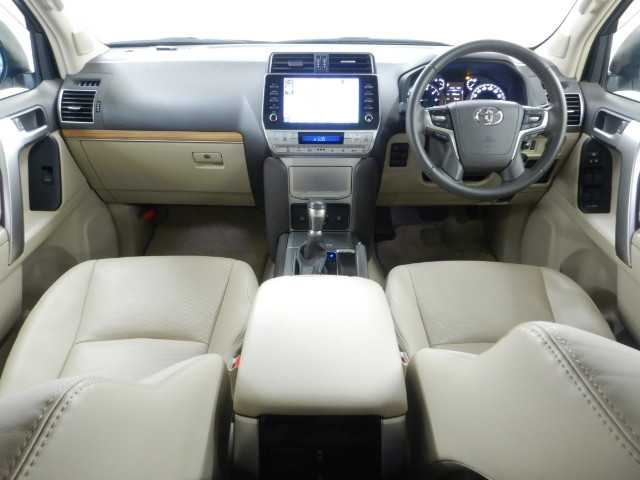 トヨタ ランドクルーザープラド ２．７ ＴＸ Ｌパッケージ ４ＷＤ R4年 (九州・沖縄) 99