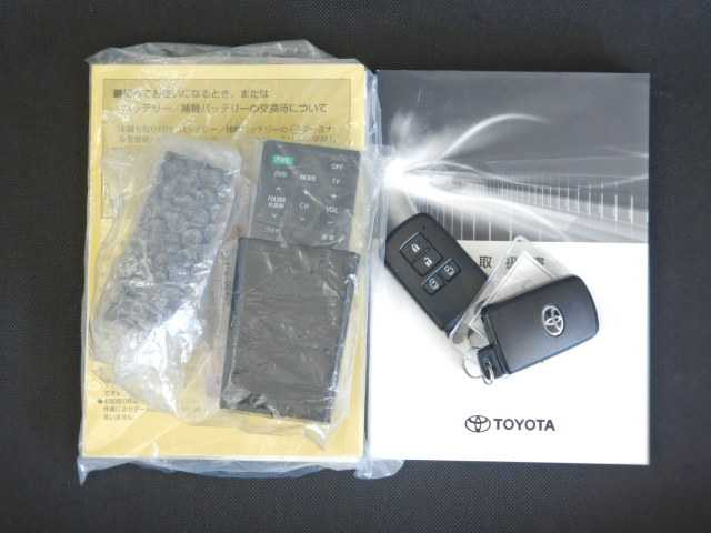 トヨタ シエンタ　ハイブリッド ハイブリッド １．５ Ｇ クエロ R1年 (九州・沖縄) 99