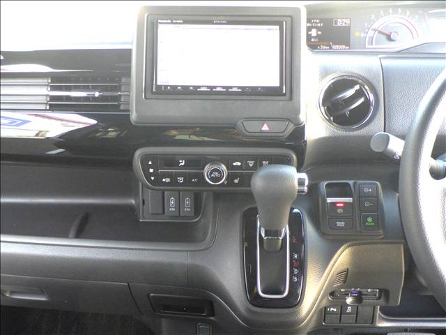 ホンダ Ｎ　ＢＯＸ カスタム ６６０ Ｌ R4年 (九州・沖縄) 99