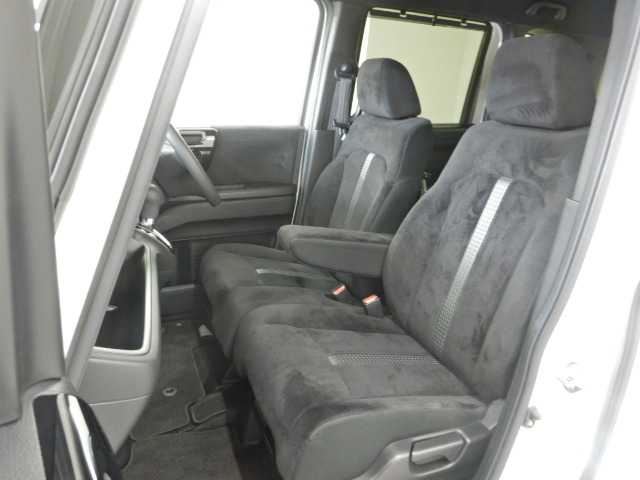 ホンダ Ｎ　ＢＯＸ カスタム ６６０ Ｌ R4年 (九州・沖縄) 99