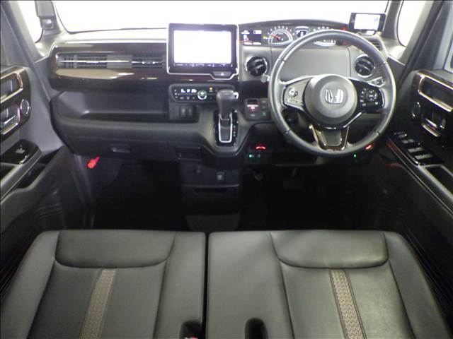 ホンダ Ｎ　ＢＯＸ カスタム ６６０ Ｌ ターボ コーディネートスタイル R4年 (九州・沖縄) 99
