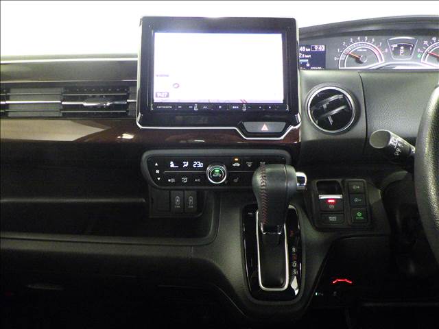ホンダ Ｎ　ＢＯＸ カスタム ６６０ Ｌ ターボ コーディネートスタイル R4年 (九州・沖縄) 99