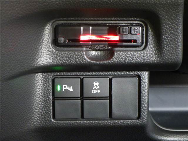 ホンダ Ｎ　ＢＯＸ カスタム ６６０ Ｌ ターボ コーディネートスタイル R4年 (九州・沖縄) 99