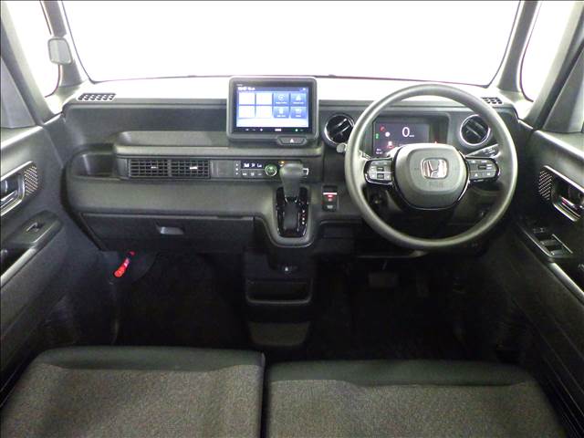 ホンダ Ｎ　ＢＯＸ カスタム ６６０ R6年 (九州・沖縄) 99