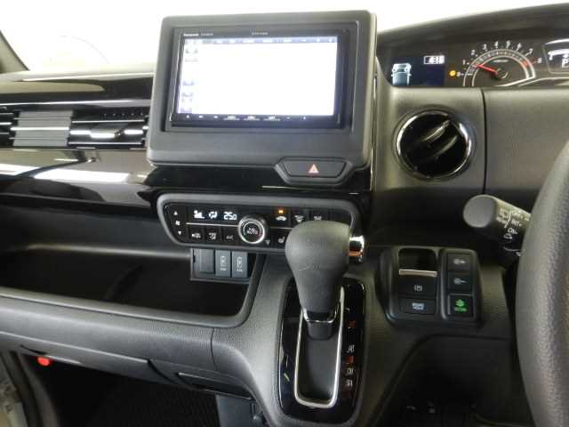 ホンダ Ｎ　ＢＯＸ カスタム ６６０ Ｌ R4年 (九州・沖縄) 99