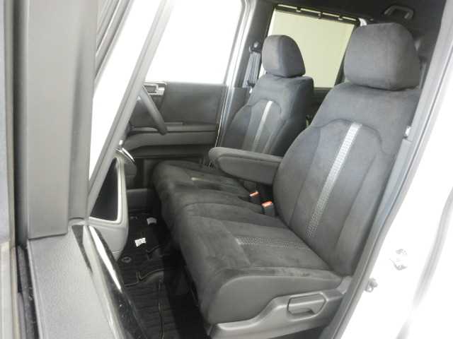 ホンダ Ｎ　ＢＯＸ カスタム ６６０ Ｌ R3年 (九州・沖縄) 99