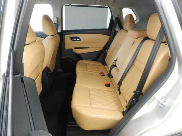 日産 エクストレイル １．５ Ｇ Ｅ－４ＯＲＣＥ ４ＷＤ R5年 (九州・沖縄) 99