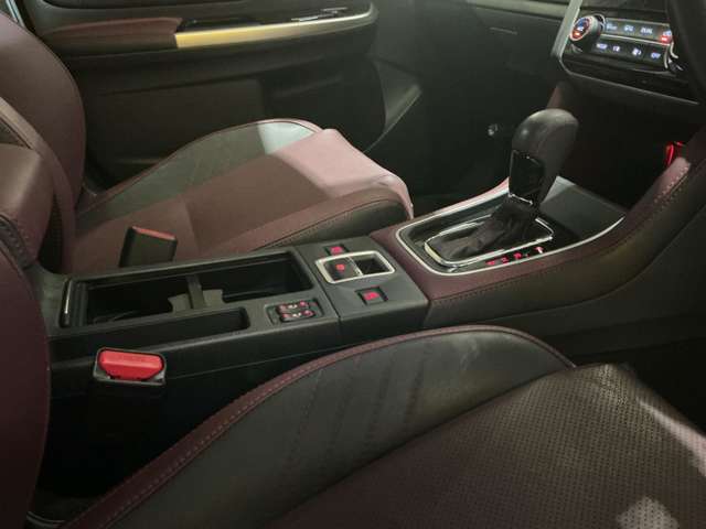 スバル レヴォーグ １．６ ＳＴＩ スポーツ アイサイト ４ＷＤ H29年 (九州・沖縄) 99