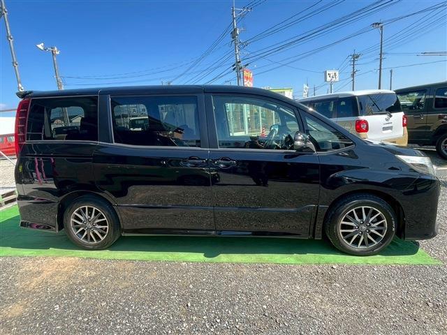 トヨタ ノア ２．０ ＳＩ H26年 (九州・沖縄) 99