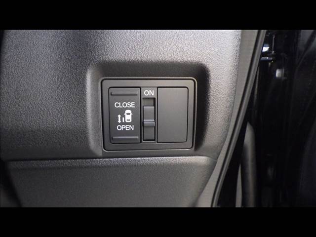 ホンダ Ｎ　ＢＯＸ カスタム ６６０ R7年 (九州・沖縄) 99