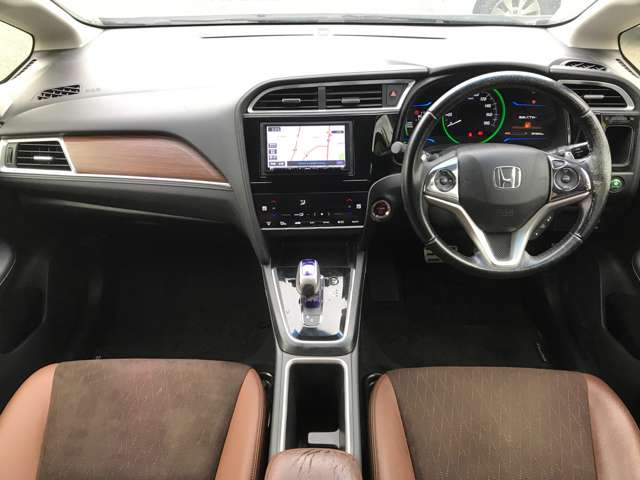 ホンダ シャトル １．５ ハイブリッド Ｚ H29年 (九州・沖縄) 99
