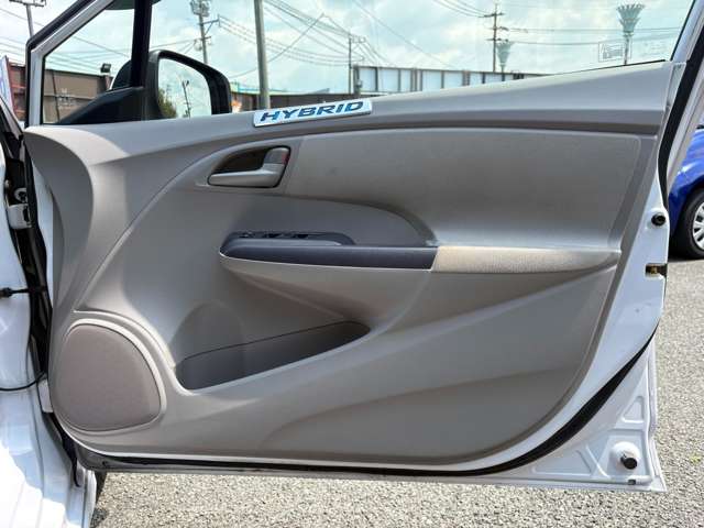 ホンダ インサイト １．３ ＬＳ H21年 (九州・沖縄) 99