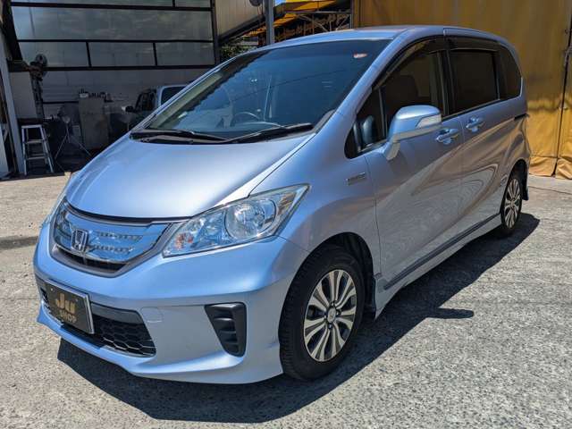 ホンダ フリード　ハイブリッド １．５ ジャストセレクション H25年 (九州・沖縄) 99