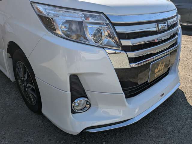 トヨタ ノア ２．０ ＳＩ H26年 (九州・沖縄) 99