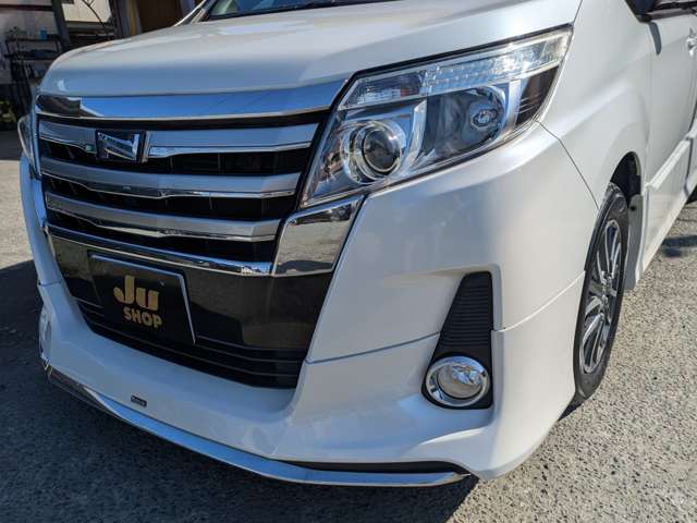 トヨタ ノア ２．０ ＳＩ H26年 (九州・沖縄) 99
