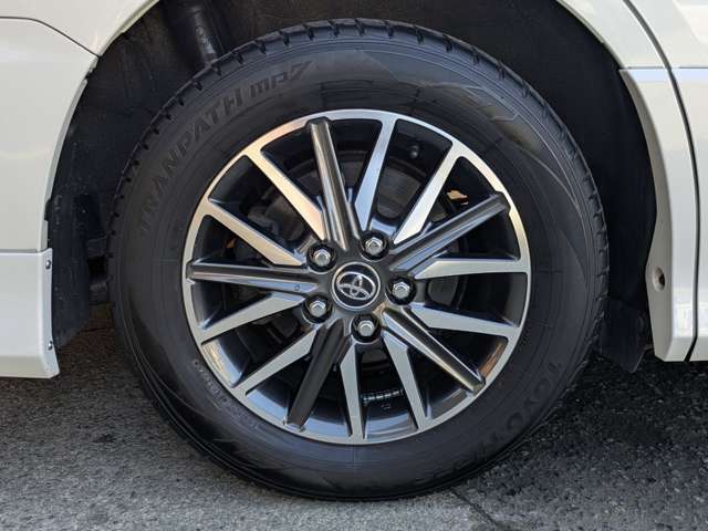 トヨタ ノア ２．０ ＳＩ H26年 (九州・沖縄) 99