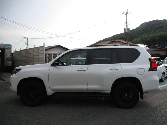 トヨタ ランドクルーザープラド ２．７ ＴＸ Ｌパッケージ マットブラック エディション ４ＷＤ R5年 (九州・沖縄) 99