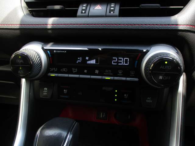 トヨタ ＲＡＶ４ ２．５ ハイブリッド アドベンチャー オフロード パッケージＩＩ Ｅ－ＦＯＵＲ ４ＷＤ R6年 (九州・沖縄) 99