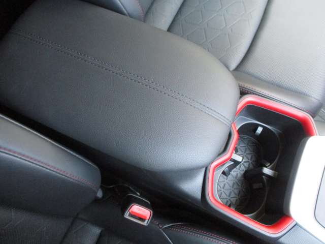 トヨタ ＲＡＶ４ ２．５ ハイブリッド アドベンチャー オフロード パッケージＩＩ Ｅ－ＦＯＵＲ ４ＷＤ R6年 (九州・沖縄) 99