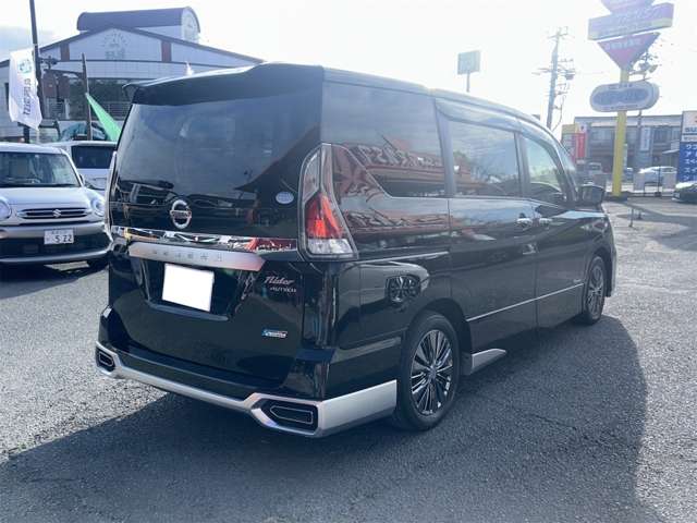 日産 セレナ ２．０ ライダー プロパイロット エディション H29年 (九州・沖縄) 99