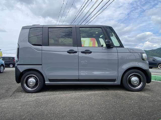 ホンダ Ｎ　ＢＯＸ ジョイ ６６０ ターボ ２トーン R7年 (九州・沖縄) 99