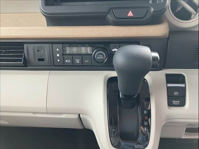 ホンダ Ｎ－ＢＯＸ Ｎ－ＢＯＸ R8年 (九州・沖縄) 99