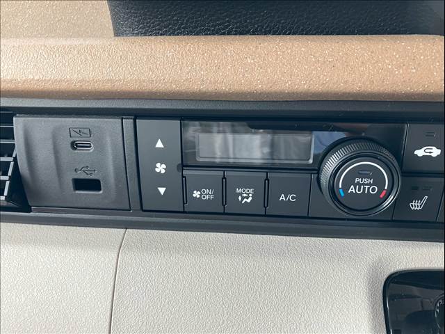 ホンダ Ｎ－ＢＯＸ Ｎ－ＢＯＸ R8年 (九州・沖縄) 99