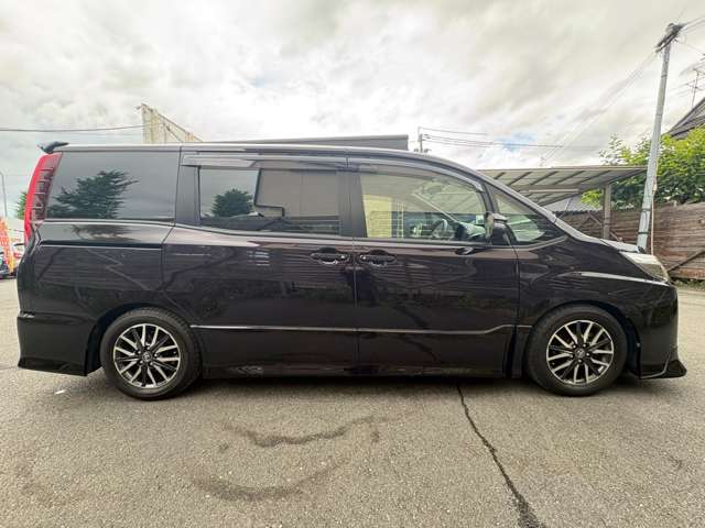 トヨタ ノア ２．０ ＳＩ H27年 (九州・沖縄) 99