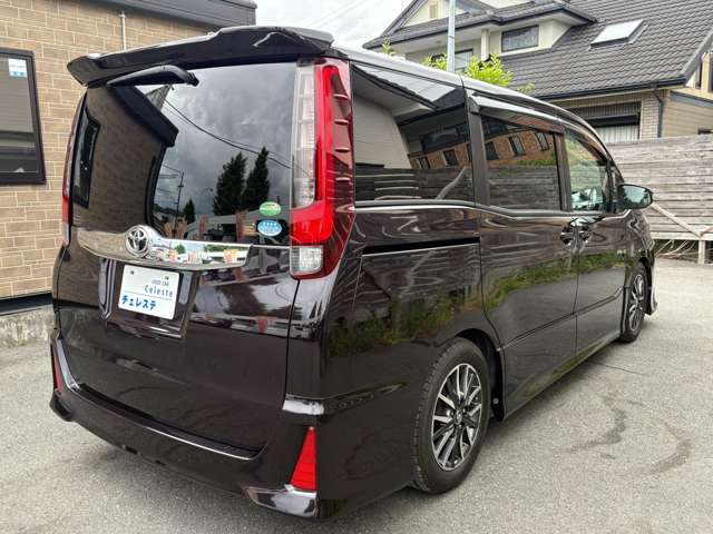 トヨタ ノア ２．０ ＳＩ H27年 (九州・沖縄) 99