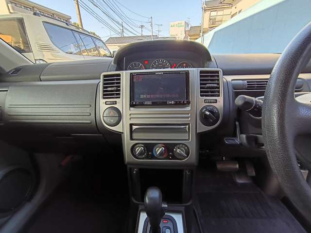日産 エクストレイル ２．０ ＳＴＴ ４ＷＤ H17年 (九州・沖縄) 99