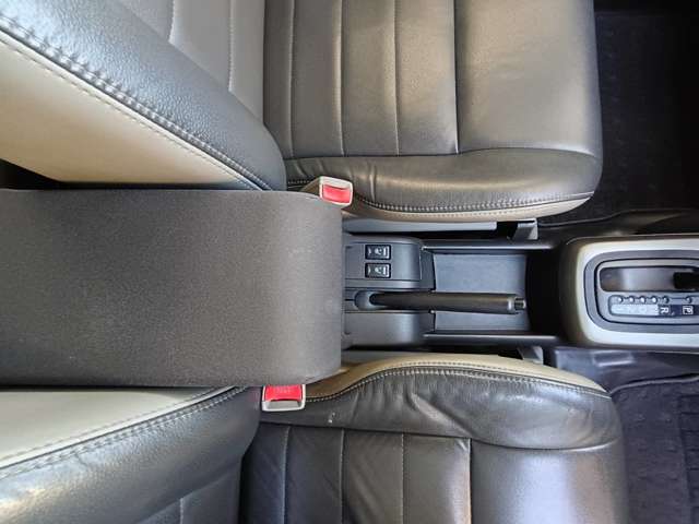 日産 エクストレイル ２．０ ＳＴＴ ４ＷＤ H17年 (九州・沖縄) 99