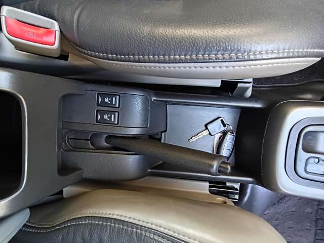 日産 エクストレイル ２．０ ＳＴＴ ４ＷＤ H17年 (九州・沖縄) 99