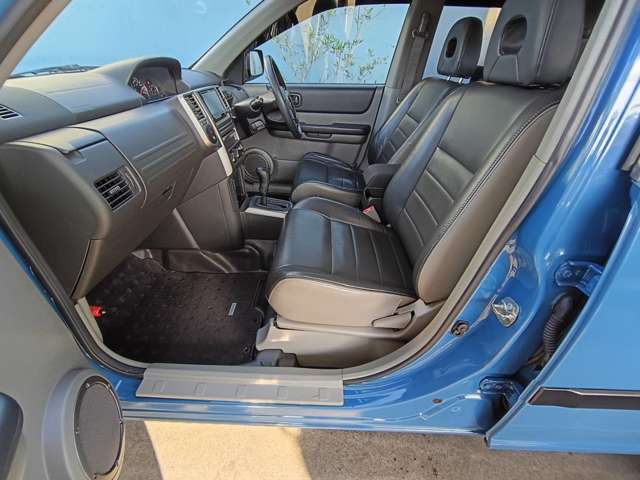 日産 エクストレイル ２．０ ＳＴＴ ４ＷＤ H17年 (九州・沖縄) 99