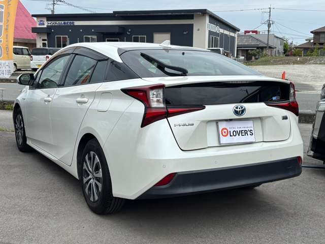 トヨタ プリウス １．８ Ｓ R1年 (九州・沖縄) 99