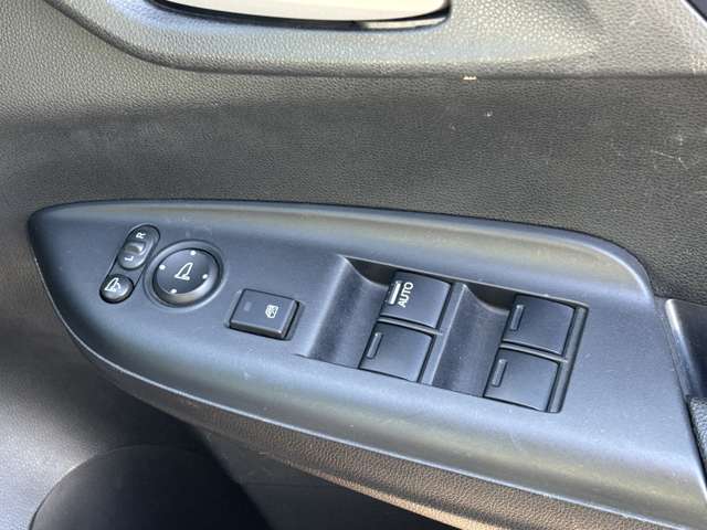 ホンダ シャトル １．５ Ｇ H28年 (九州・沖縄) 99