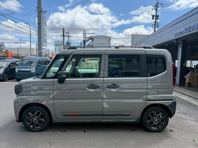 スズキ スペーシア ６６０ ギア ハイブリッド ＸＺ ４ＷＤ R6年 (甲信越・北陸) 99