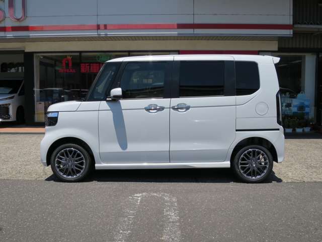 ホンダ Ｎ　ＢＯＸ カスタム ６６０ ターボ ４ＷＤ R8年 (甲信越・北陸) 99