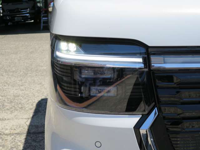 ホンダ Ｎ　ＢＯＸ カスタム ６６０ ターボ ４ＷＤ R8年 (甲信越・北陸) 99