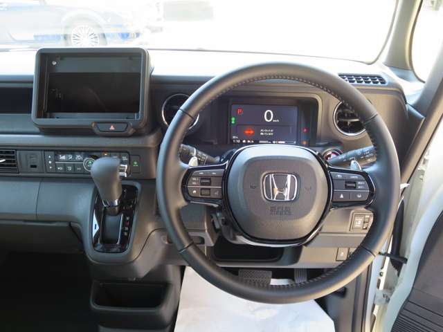ホンダ Ｎ　ＢＯＸ カスタム ６６０ ターボ ４ＷＤ R8年 (甲信越・北陸) 99