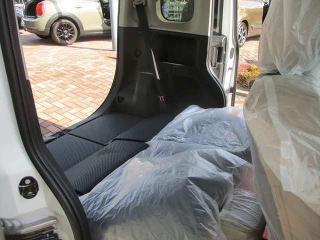 三菱 デリカ　ミニ ６６０ Ｔ プレミアム ４ＷＤ R7年 (甲信越・北陸) 99