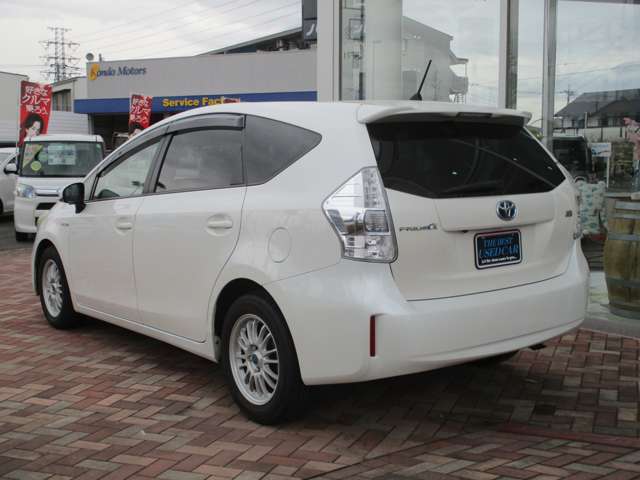 トヨタ プリウスΑ １．８ Ｓ H23年 (甲信越・北陸) 99