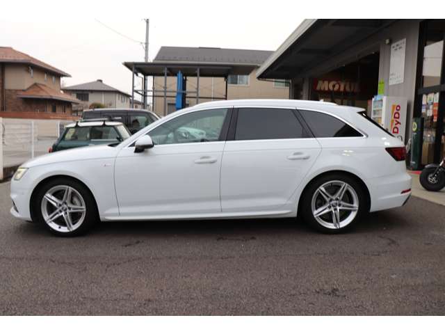 アウディ Ａ４　アバント ２．０ ＴＦＳＩ クワトロ スポーツ Ｓラインパッケージ ４ＷＤ H30年 (甲信越・北陸) 99