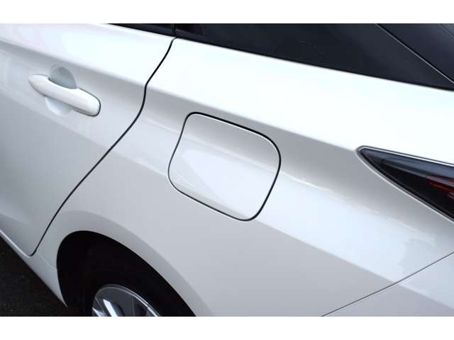 トヨタ プリウス １．８ Ｓ セーフティ プラス H28年 (東北) 99