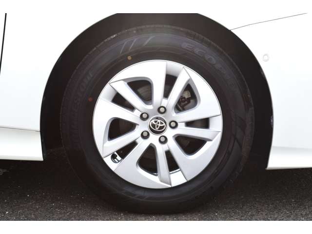 トヨタ プリウス １．８ Ｓ セーフティ プラス H28年 (東北) 99