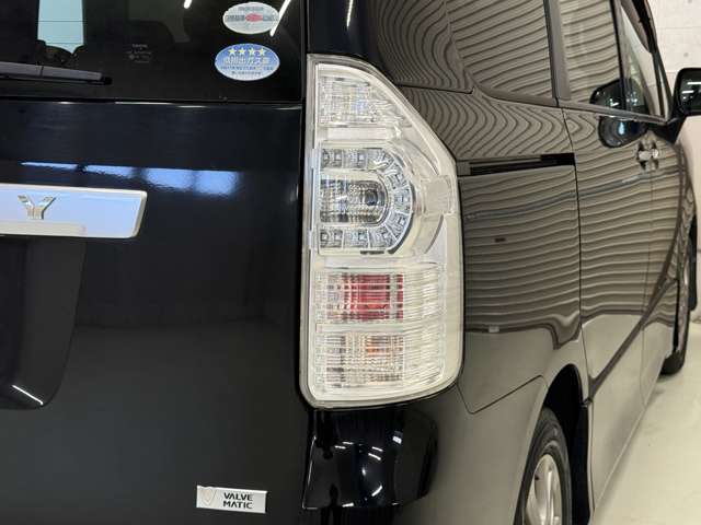 トヨタ ヴォクシー ２．０ ＺＳ 煌 H23年 (東北) 99
