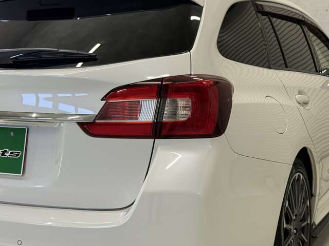 スバル レヴォーグ １．６ ＳＴＩ スポーツ アイサイト ４ＷＤ H30年 (東北) 99