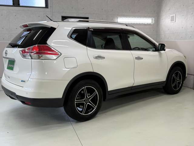 日産 エクストレイル ２．０ ２０Ｘ エマージェンシーブレーキパッケージ ３列車 ４ＷＤ H26年 (東北) 99