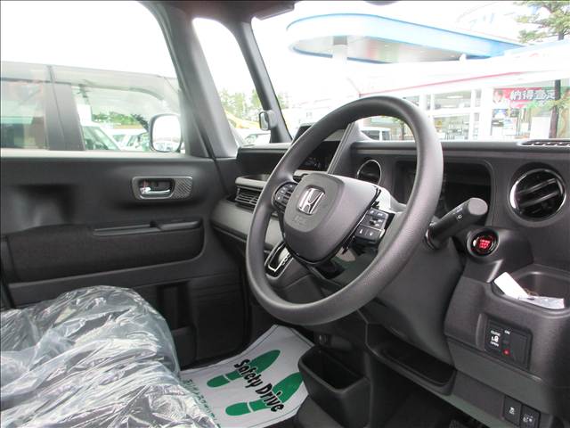 ホンダ Ｎ　ＢＯＸ カスタム ６６０ ４ＷＤ R8年 (東北) 99