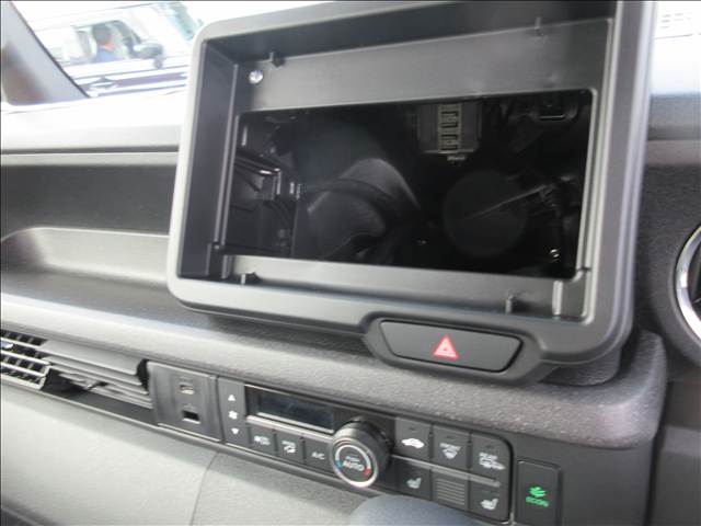 ホンダ Ｎ　ＢＯＸ カスタム ６６０ ４ＷＤ R8年 (東北) 99